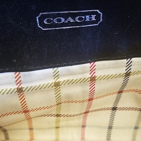 Coach wristlet - Picture 5 of 7